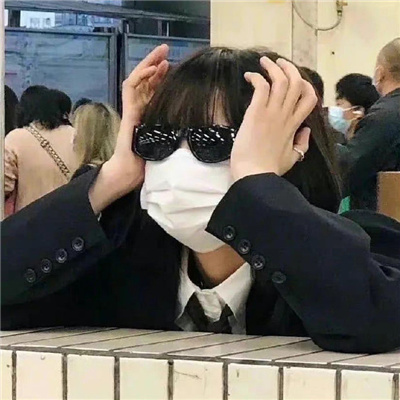 中国台湾伴游女生冯萧玉的资料