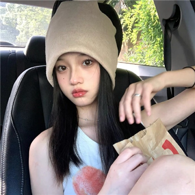 中国台湾伴游女生凡白的资料